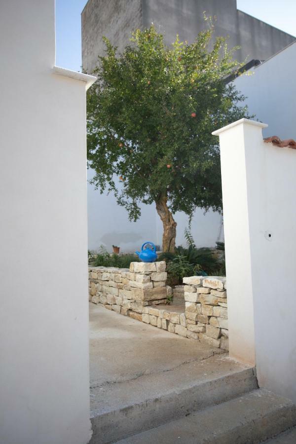 מלון קוסטונאצ'י Edysio Mare מראה חיצוני תמונה